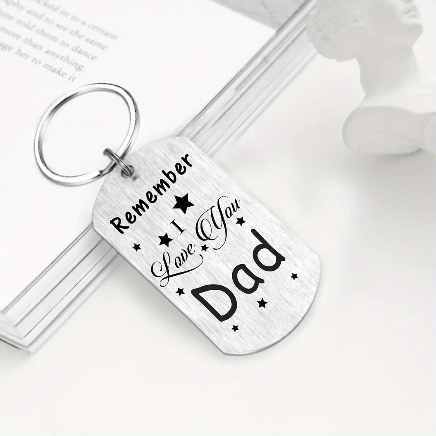 Remember I Love You Dad Gifts, Happy Birthday Keychain Gift for My Dad, Meaningful Dad Father's Day