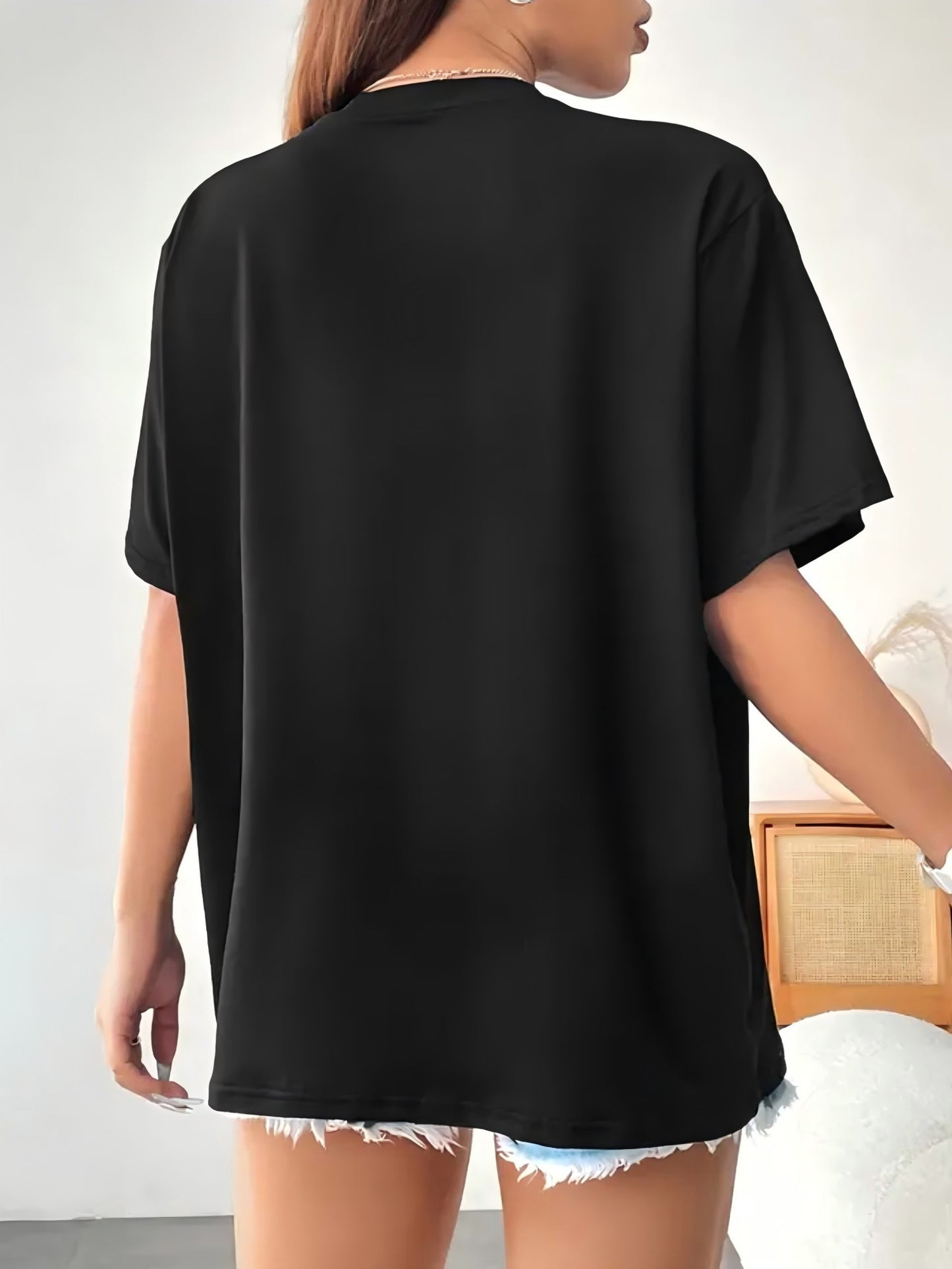 Women's Leopard Print Bow & Stethoscope Graphic T-Shirt - Casual Short Sleeve Tee, Black Nurse-Themed Top for Medical Professionals, Casual Wear | Bold Graphic Tee | Durable Print Shirt