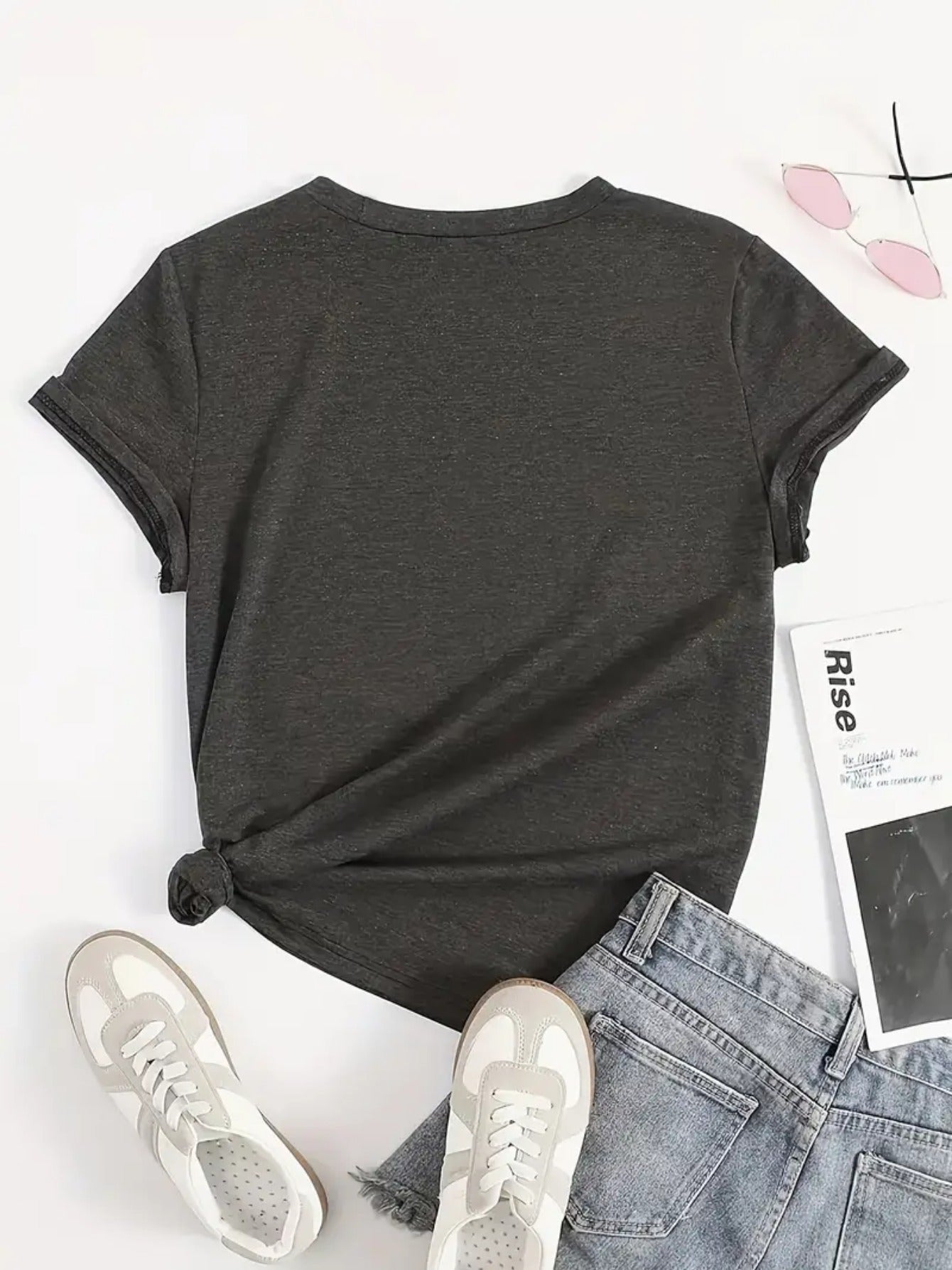 Crew Neck T-Shirt - Fashionable Womens American Nurse Memorial Day Gift Graphic Print T-Shirt - Casual Short Sleeve Crew Neck Top - Lightweight & Breathable for Spring & Summer Wardrobe