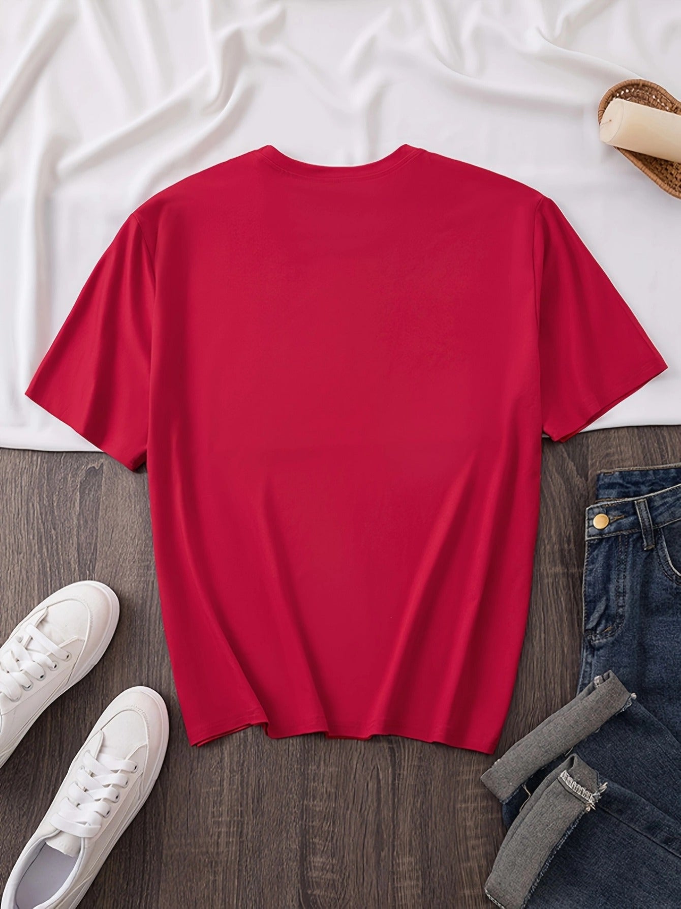 Women'S Casual CNA Graphic Tee - Red Crew Neck T-Shirt with Leopard Print "CNA" Design & Heartbeat Line, All-Season Fashion, Casual Wear|Leopard Print Top|Comfortable Fit, Nurses Shirt