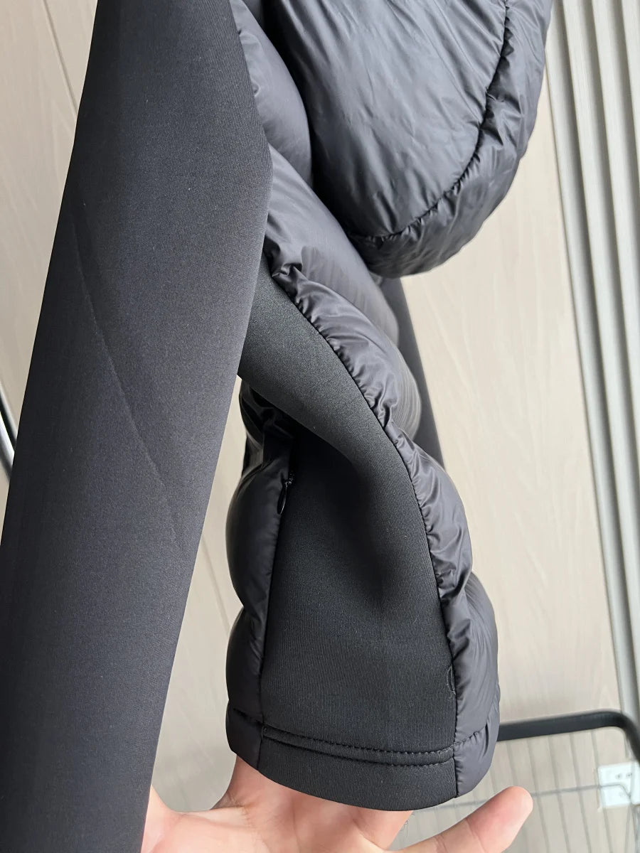 Winter New Arrival  Women's Lightweight Warm Down Jacket with Long Sleeves and Zippered Hooded Sports Coat