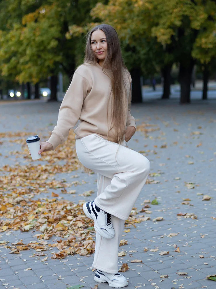 Winter Fleece Sweatshirts For Women Oversized Top Warm Pullovers Black Loose O Neck White Thick Velvet Sweatshirt Women Warm