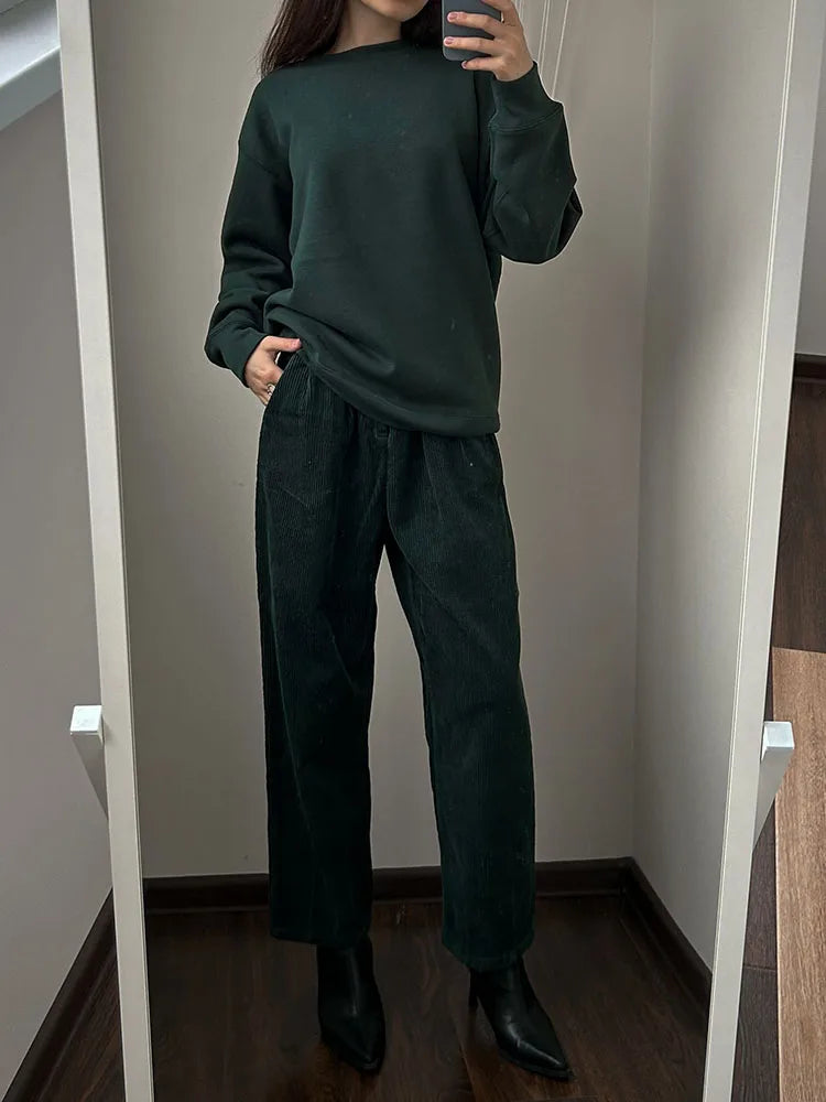 Winter Fleece Sweatshirts For Women Oversized Top Warm Pullovers Black Loose O Neck White Thick Velvet Sweatshirt Women Warm