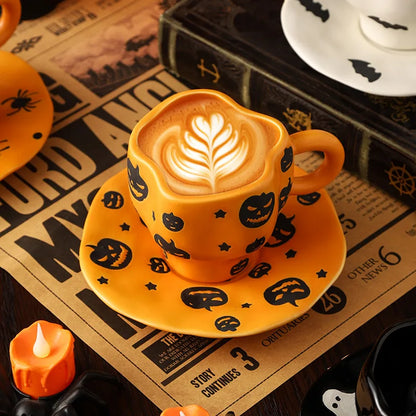 Creative Halloween-themed ceramic cups and saucers Irregular personalized coffee cups Coffee saucers Pumpkin bat pattern cups