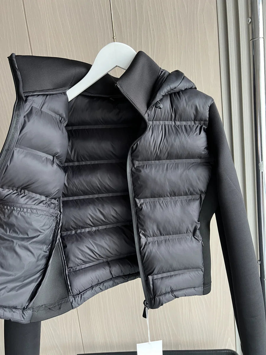 Winter New Arrival  Women's Lightweight Warm Down Jacket with Long Sleeves and Zippered Hooded Sports Coat