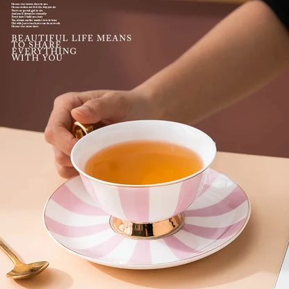 Ceramic Coffee Cup with Saucer Elegance Candy Colored Cute Girls' Afternoon Tea Mug Milk Latte Cups Luxury Ceramic Tea Cup Set