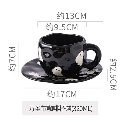 Creative Halloween-themed ceramic cups and saucers Irregular personalized coffee cups Coffee saucers Pumpkin bat pattern cups
