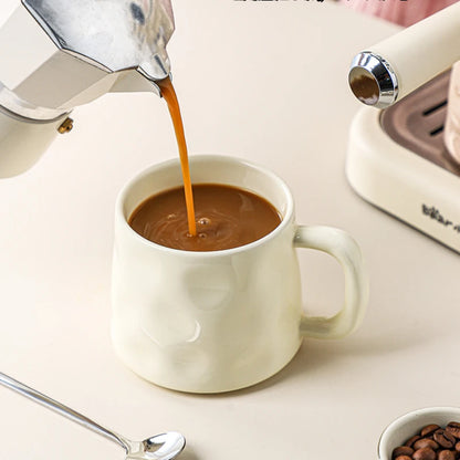 High-value Coffee Cups Large-capacity Mugs for Household Use, Afternoon Tea Cups, High-quality Coffee Special Cups, Lattes.