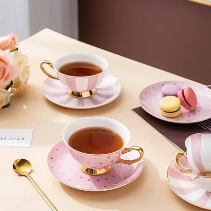 Ceramic Coffee Cup with Saucer Elegance Candy Colored Cute Girls' Afternoon Tea Mug Milk Latte Cups Luxury Ceramic Tea Cup Set