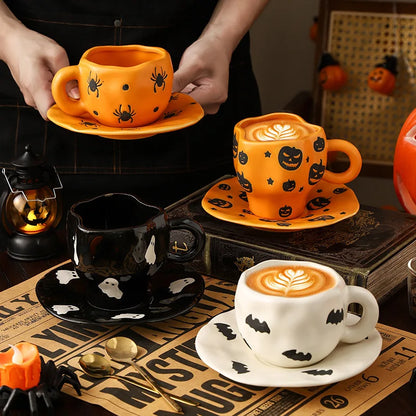 Creative Halloween-themed ceramic cups and saucers Irregular personalized coffee cups Coffee saucers Pumpkin bat pattern cups