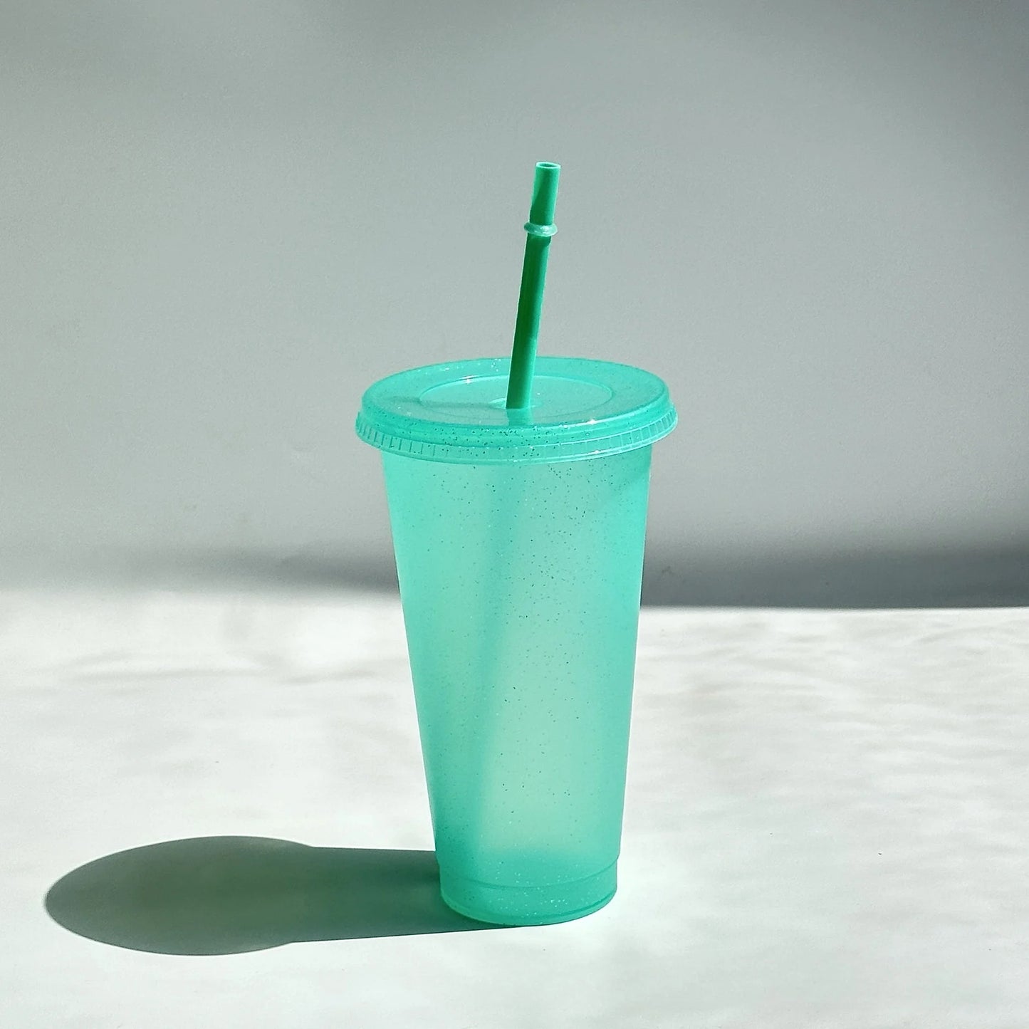 PlasticCupsWithLids And StrawsJuice Milk Tea Coffee CupsDrinking CupCold CupsColor Changing Cups, Glitter Cups ChangingPartyCups