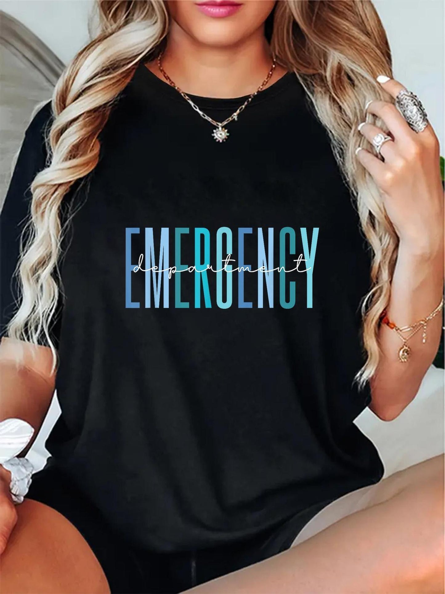 Women's Casual ER Nurse T-Shirt - 100%, Short Sleeve, Round Neck with Bold "EMERGENCY" Print, Lightweight & Breathable for Healthcare Professionals